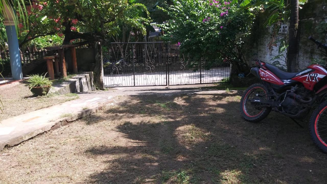 Ometepe House Bed & Breakfast Moyogalpa Eksteriør bilde
