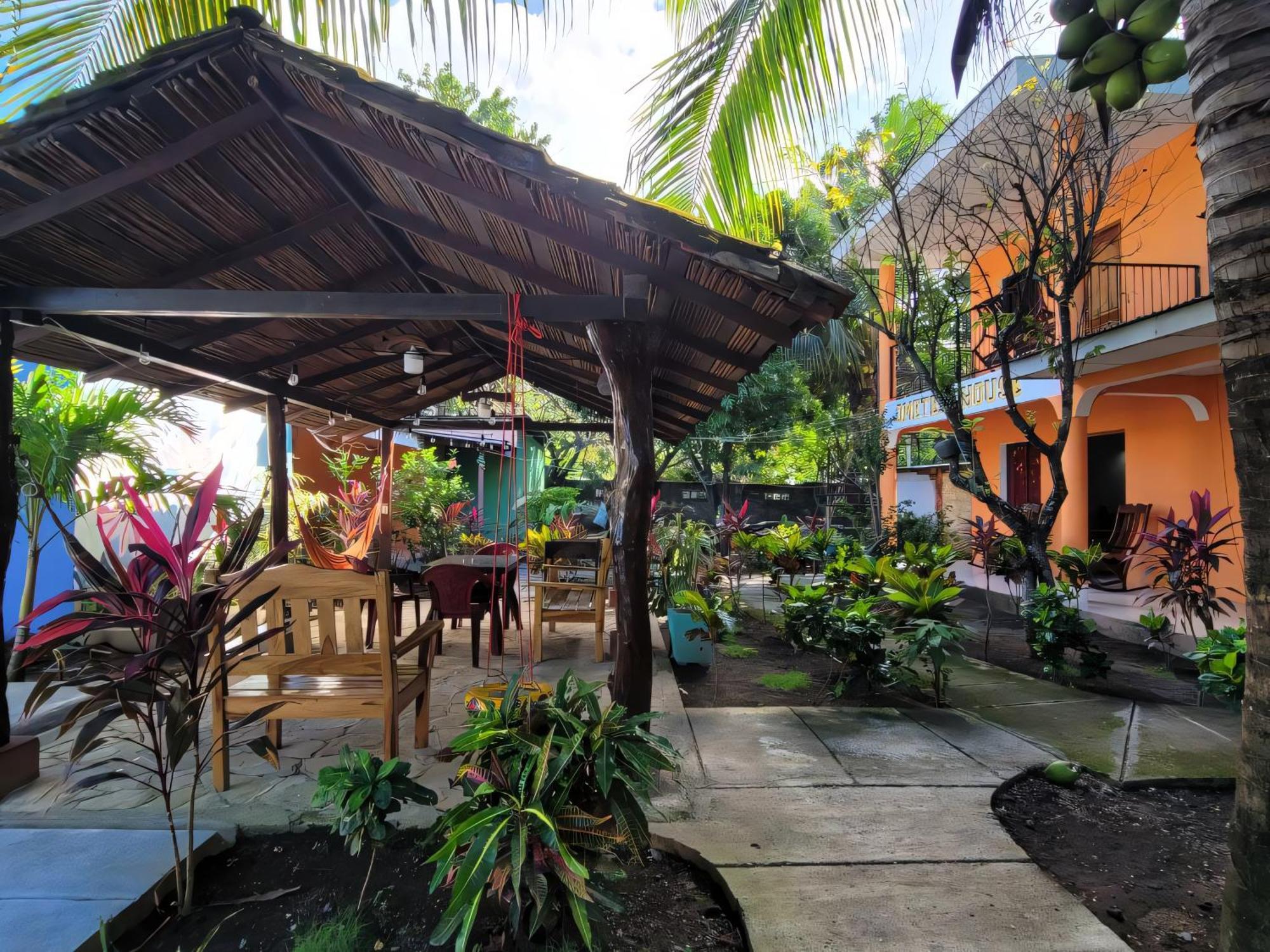 Ometepe House Bed & Breakfast Moyogalpa Eksteriør bilde